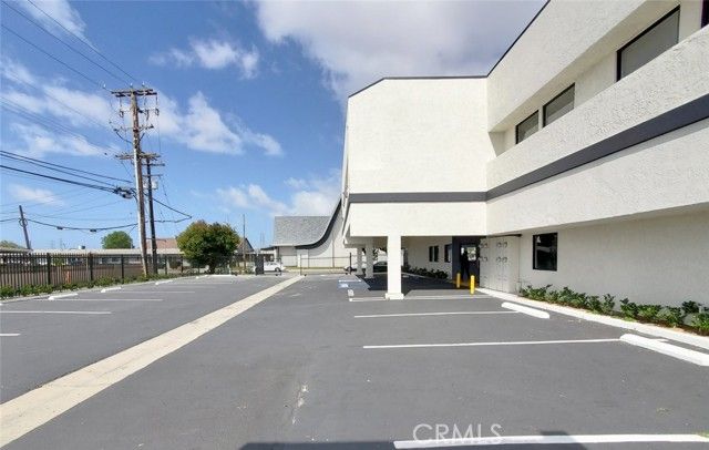 7744 Westminster, Westminster, CA 92683