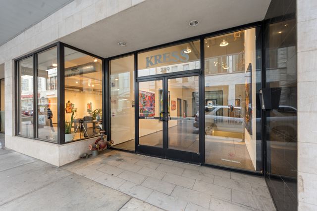 239 Rep John Lewis Way N Apt 305, Nashville, TN 37219