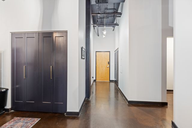 239 Rep John Lewis Way N Apt 305, Nashville, TN 37219