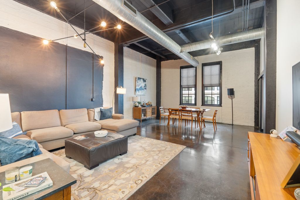 239 Rep John Lewis Way N Apt 305, Nashville, TN 37219