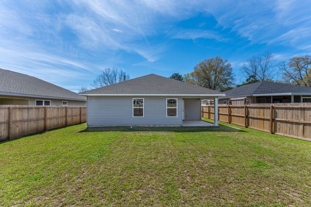 3161 Haskell Langley Road, Crestview, FL 32539