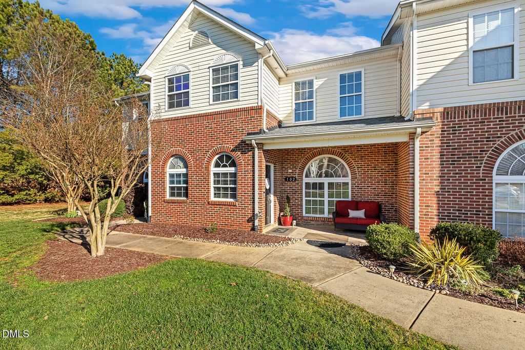 2131 Piney Brook Road 102, Raleigh, NC 27614