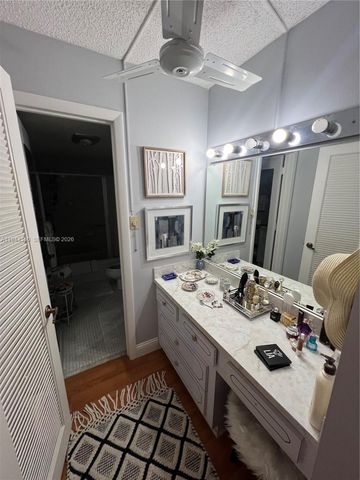 8900 Washington Boulevard 402, Pembroke Pines, FL 33025