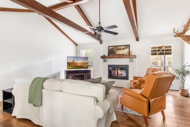 1080 County Road 6512, Dayton, TX 77535