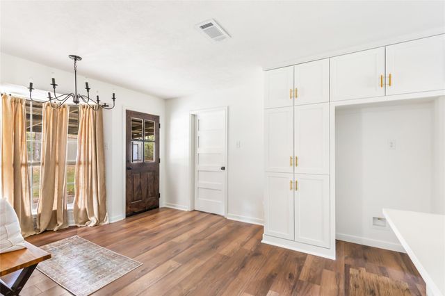 1080 County Road 6512, Dayton, TX 77535