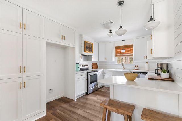 1080 County Road 6512, Dayton, TX 77535