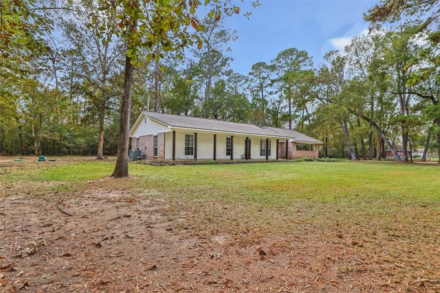 1080 County Road 6512, Dayton, TX 77535