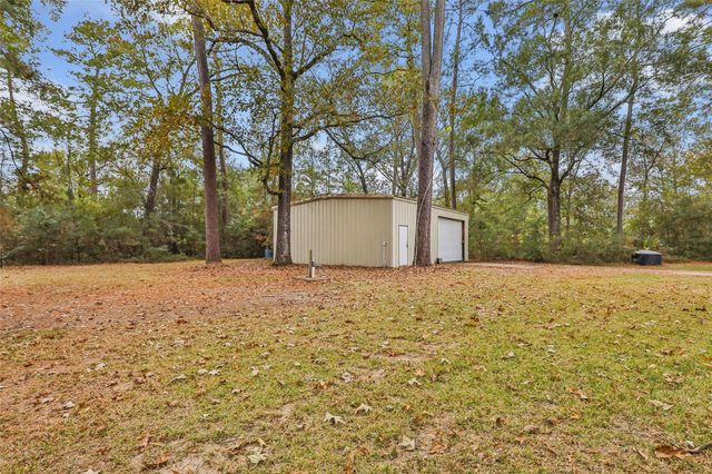 1080 County Road 6512, Dayton, TX 77535