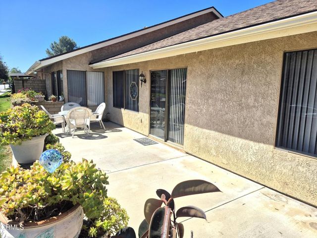 35208 Village 35, Camarillo, CA 93012
