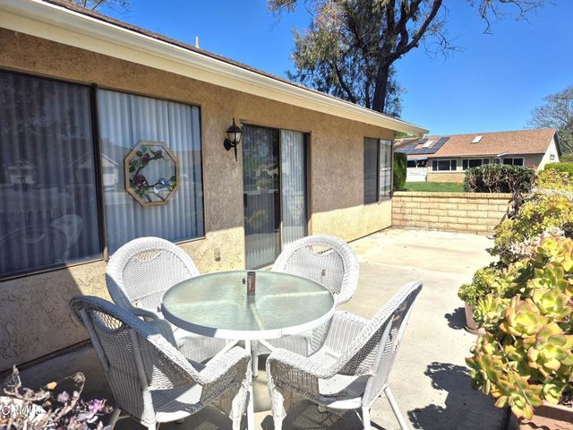 35208 Village 35, Camarillo, CA 93012