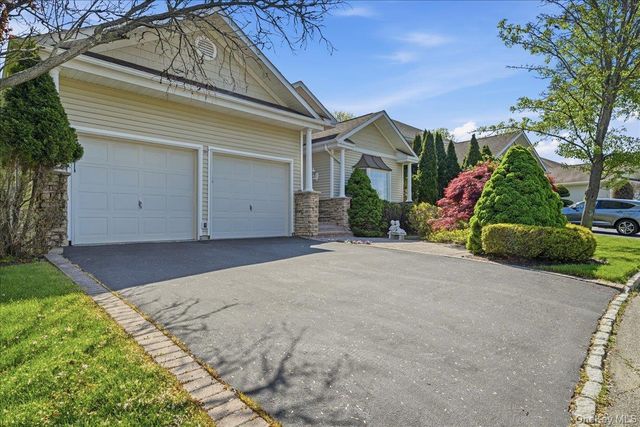 65 Redan Drive, Smithtown, NY 11787