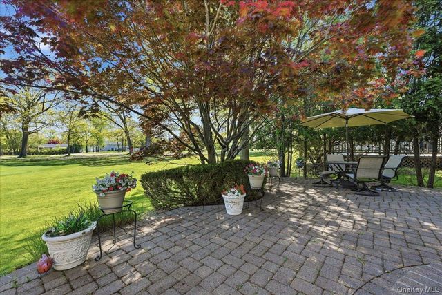 65 Redan Drive, Smithtown, NY 11787