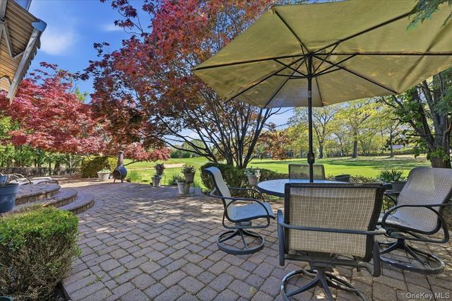 65 Redan Drive, Smithtown, NY 11787