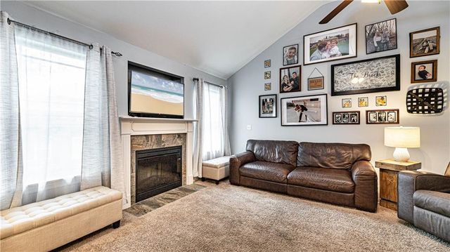 880 N Alder Street, Gardner, KS 66030
