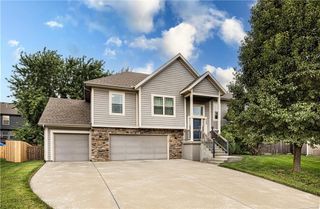 880 N Alder Street, Gardner, KS 66030