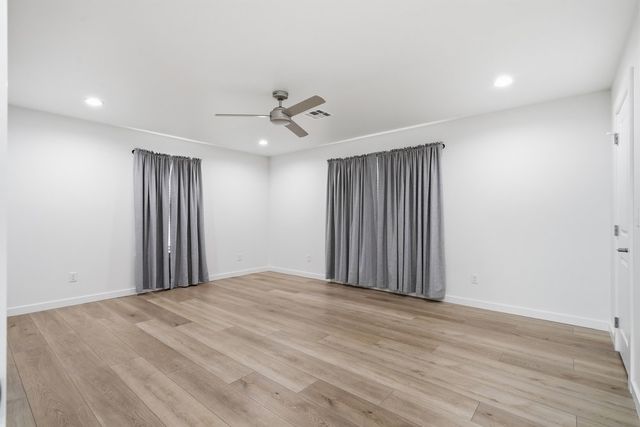 2212 E 12th Place, Tulsa, OK 74104