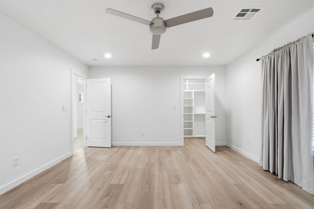2212 E 12th Place, Tulsa, OK 74104