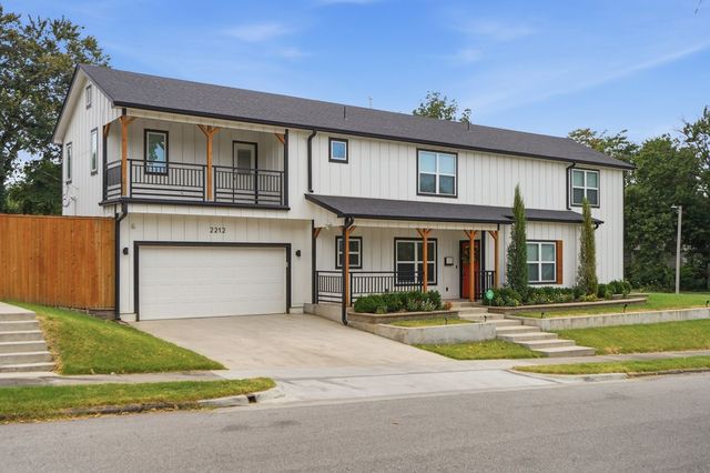 2212 E 12th Place, Tulsa, OK 74104