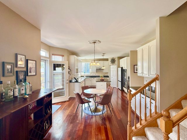 2717 Berman Road, North Aurora, IL 60542