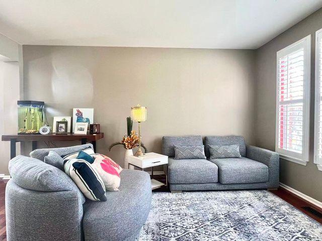 2717 Berman Road, North Aurora, IL 60542