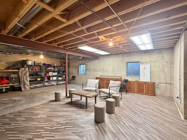 2717 Berman Road, North Aurora, IL 60542