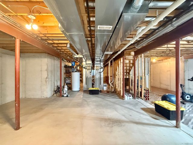 2717 Berman Road, North Aurora, IL 60542