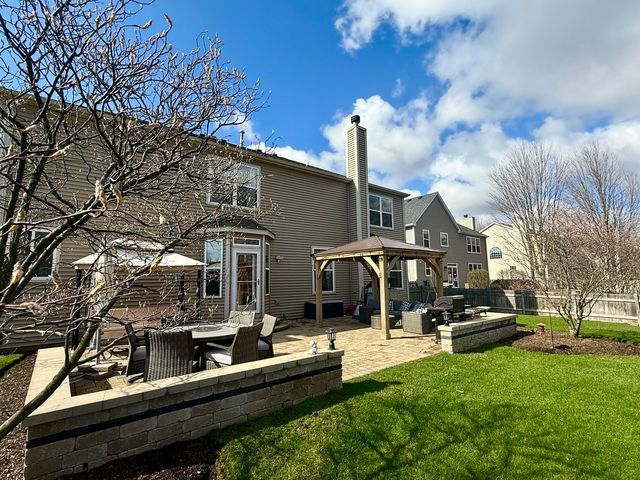 2717 Berman Road, North Aurora, IL 60542