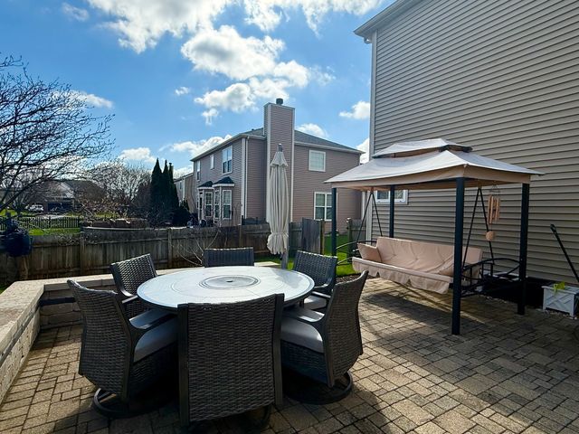 2717 Berman Road, North Aurora, IL 60542