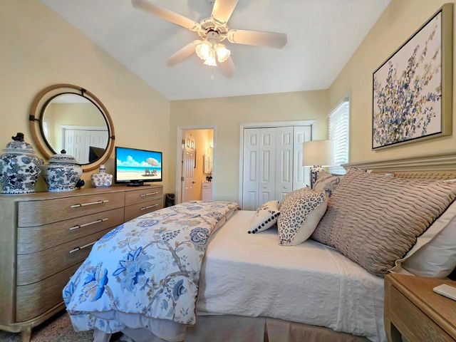 1608 Harbor Dr., North Myrtle Beach, SC 29582