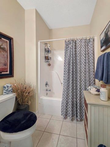 1608 Harbor Dr., North Myrtle Beach, SC 29582