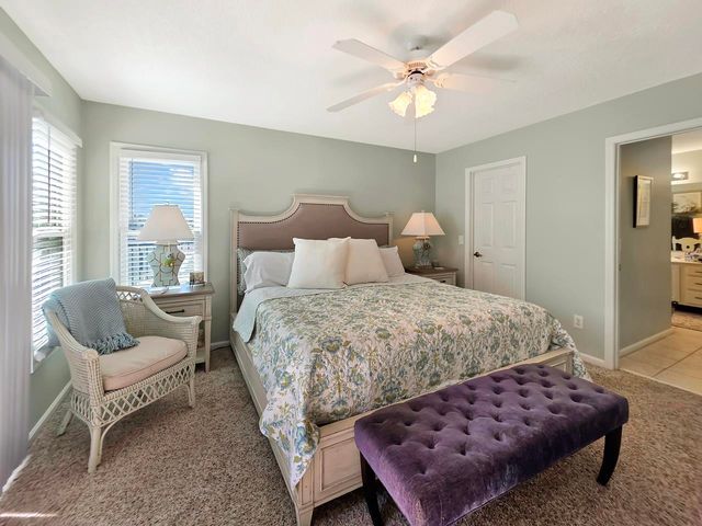 1608 Harbor Dr., North Myrtle Beach, SC 29582