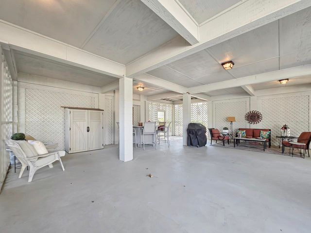 1608 Harbor Dr., North Myrtle Beach, SC 29582