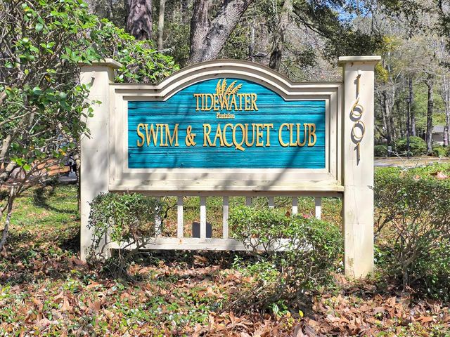 1608 Harbor Dr., North Myrtle Beach, SC 29582