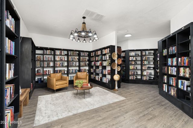7920 E CAMELBACK Road E 501, Scottsdale, AZ 85251