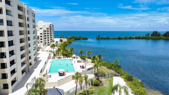 6035 SEA RANCH DRIVE 902, Hudson, FL 34667