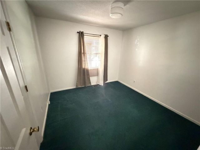 3017 Wendover Avenue, Greensboro, NC 27405