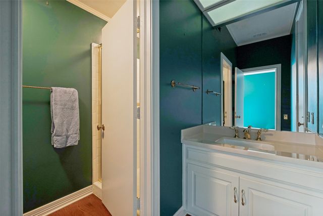 7211 Lavendale Circle, Dallas, TX 75230