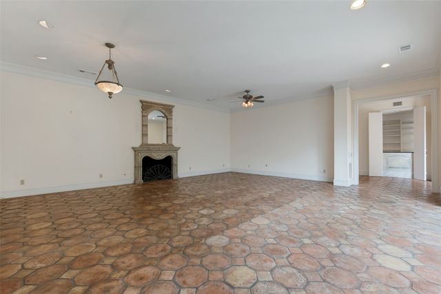 7211 Lavendale Circle, Dallas, TX 75230