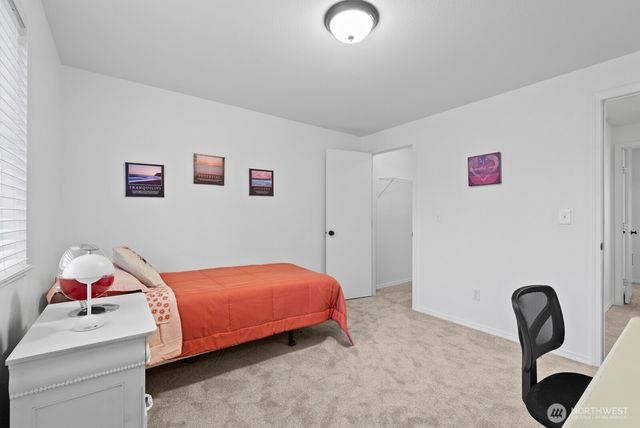 5035 Pacific Avenue, Tacoma, WA 98408