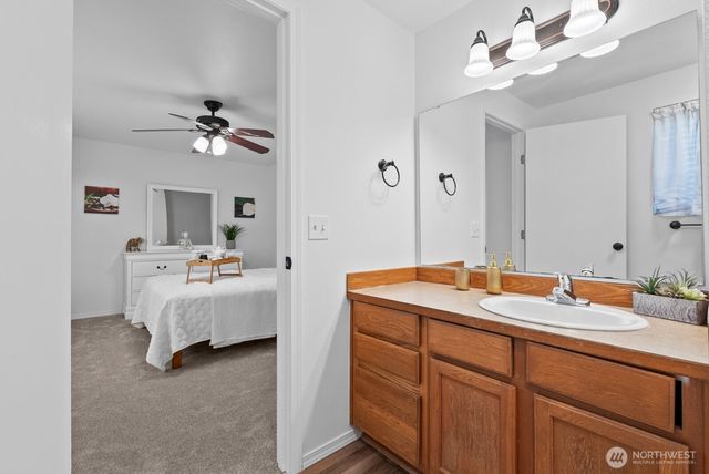 5035 Pacific Avenue, Tacoma, WA 98408