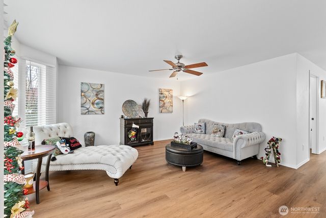 5035 Pacific Avenue, Tacoma, WA 98408