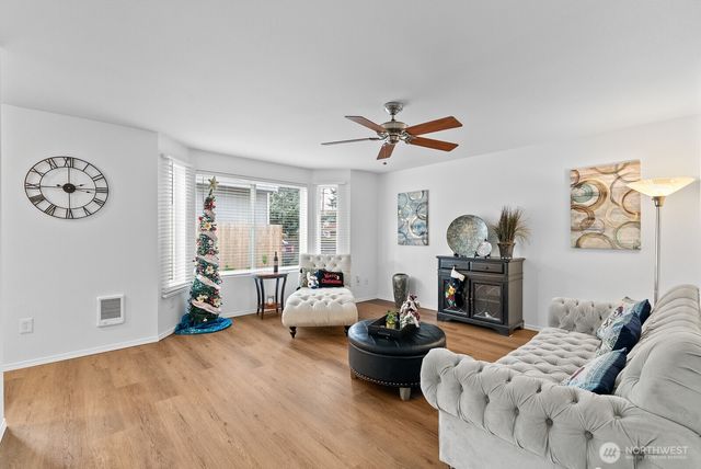 5035 Pacific Avenue, Tacoma, WA 98408