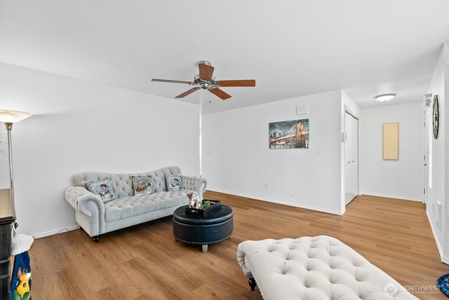 5035 Pacific Avenue, Tacoma, WA 98408