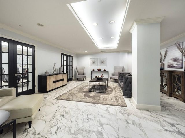 2870 Pharr Court South NW 1405, Atlanta, GA 30305