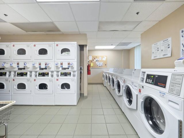 2870 Pharr Court South NW 1405, Atlanta, GA 30305