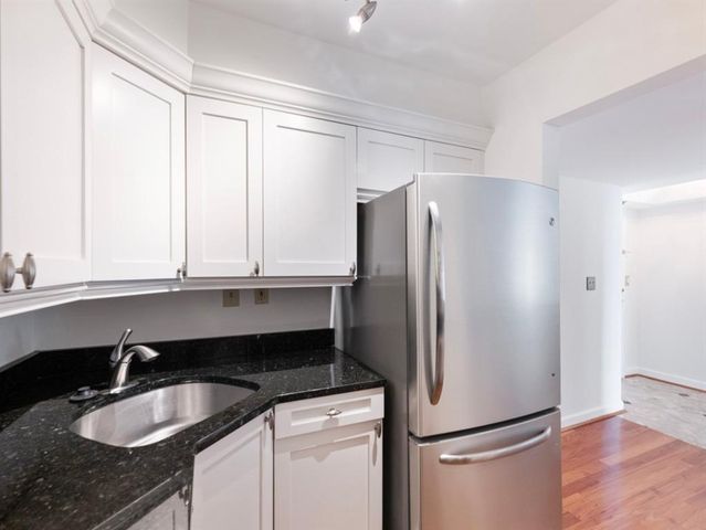 2870 Pharr Court South NW 1405, Atlanta, GA 30305