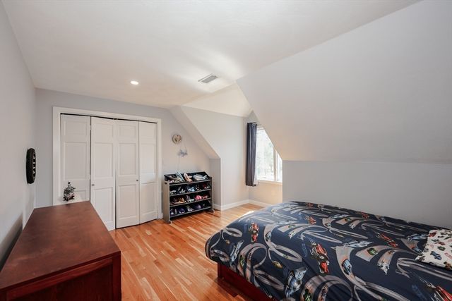 2 Natalie Rd, Chelmsford, MA 01824