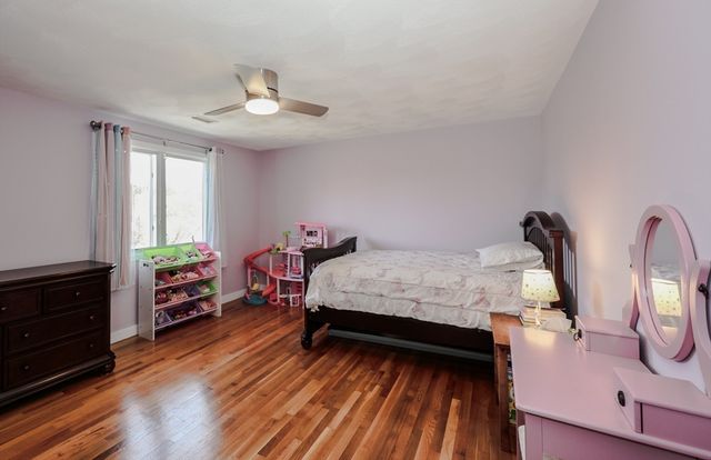 2 Natalie Rd, Chelmsford, MA 01824