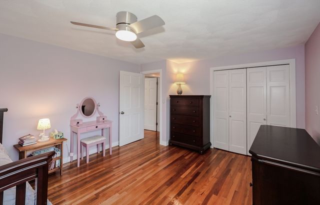 2 Natalie Rd, Chelmsford, MA 01824