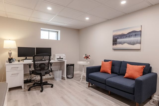 2 Natalie Rd, Chelmsford, MA 01824